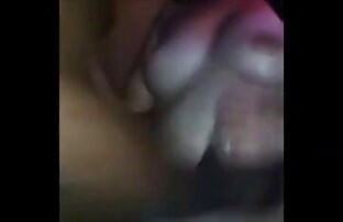 Masturbación con la xvideos gay colombianos mano mientras huele nylon 02e